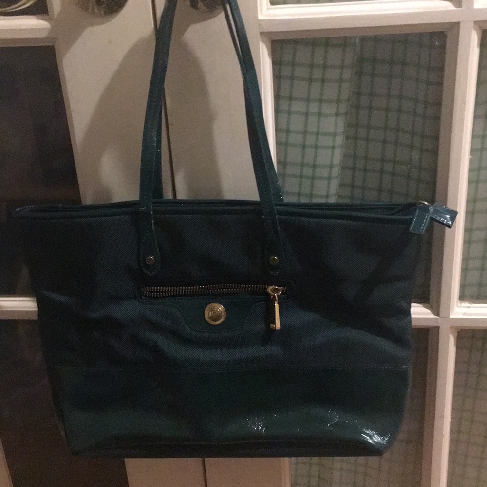 JPK Paris bag. Patent bottom. Green. Zippered top